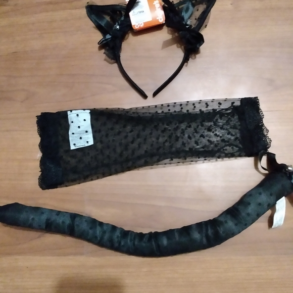 NWT"Claire's"3PC sexy black cat accessories w/bell - Picture 2 of 6